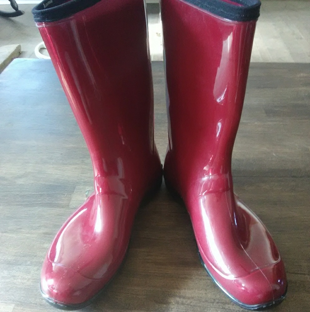 Kamik rainboots